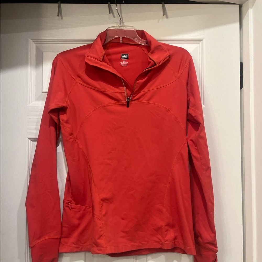 REI Red Fitted Long Sleeve Pullover
